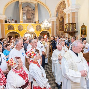 Biskup Košić predvodio proslavu sv. Klare zaštitnice župe i istoimenog naselja u Novome Zagrebu 